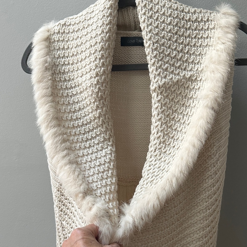 Love Token Cream Knit Vest with Rabbit Fur Edging